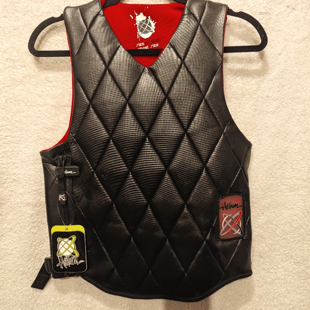 Helium - Division Diamond Tuck GS [Size Med] Airsoft Vest